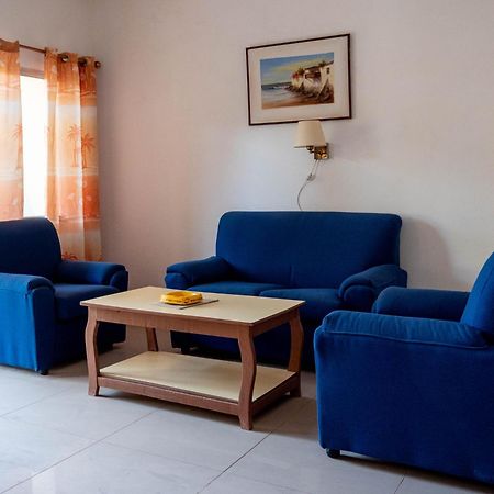Cape Point Hotel Bakau Bagian luar foto